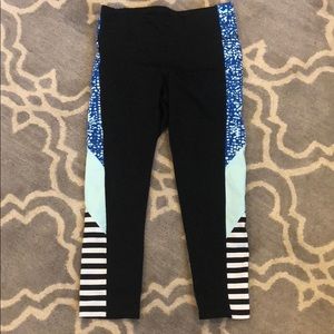 Size small old navy workout pants